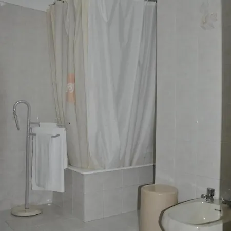Apartment Tic Tac